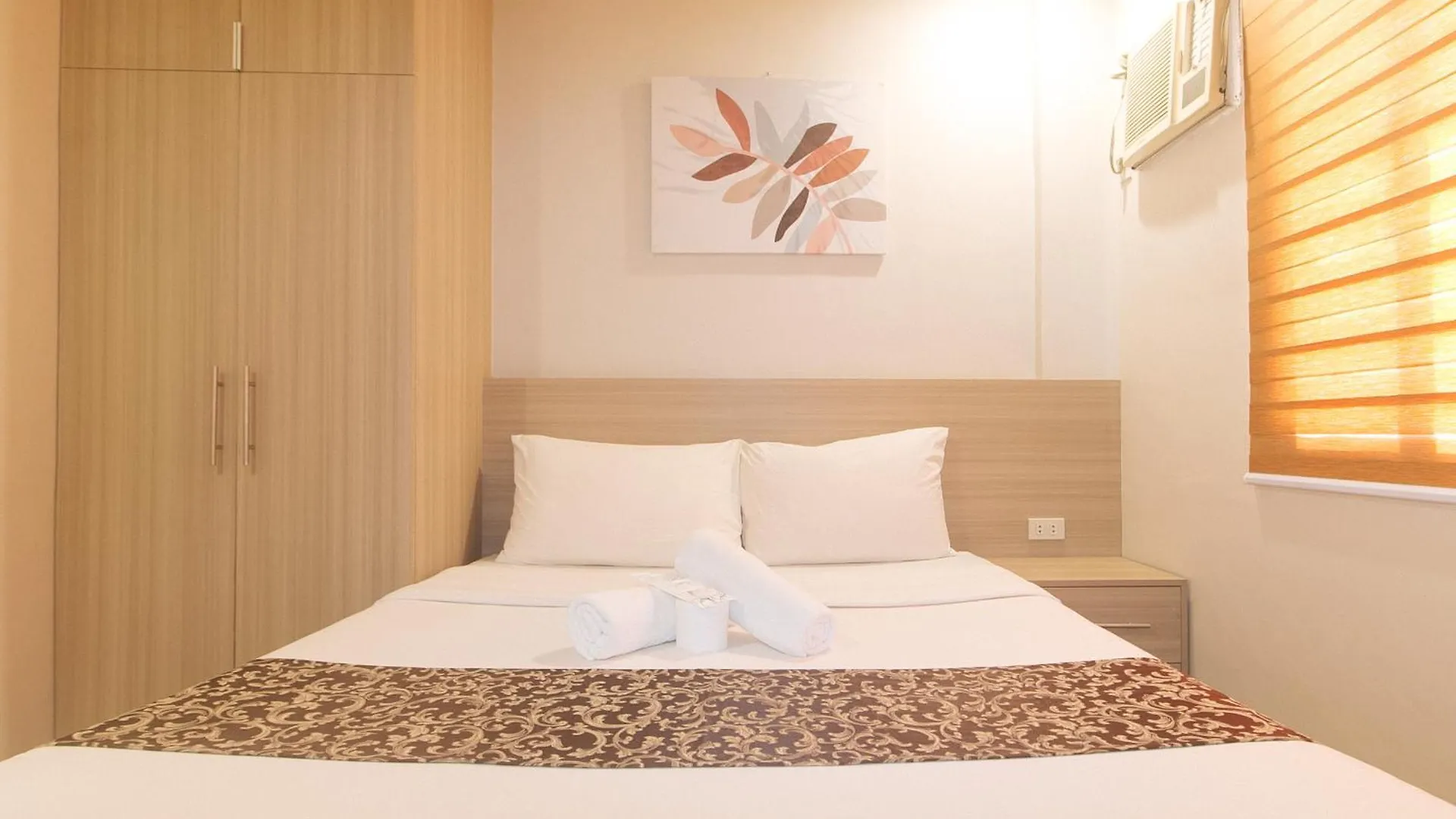 ** Hotell Elyseah Condotel Angeles Filippinerna
