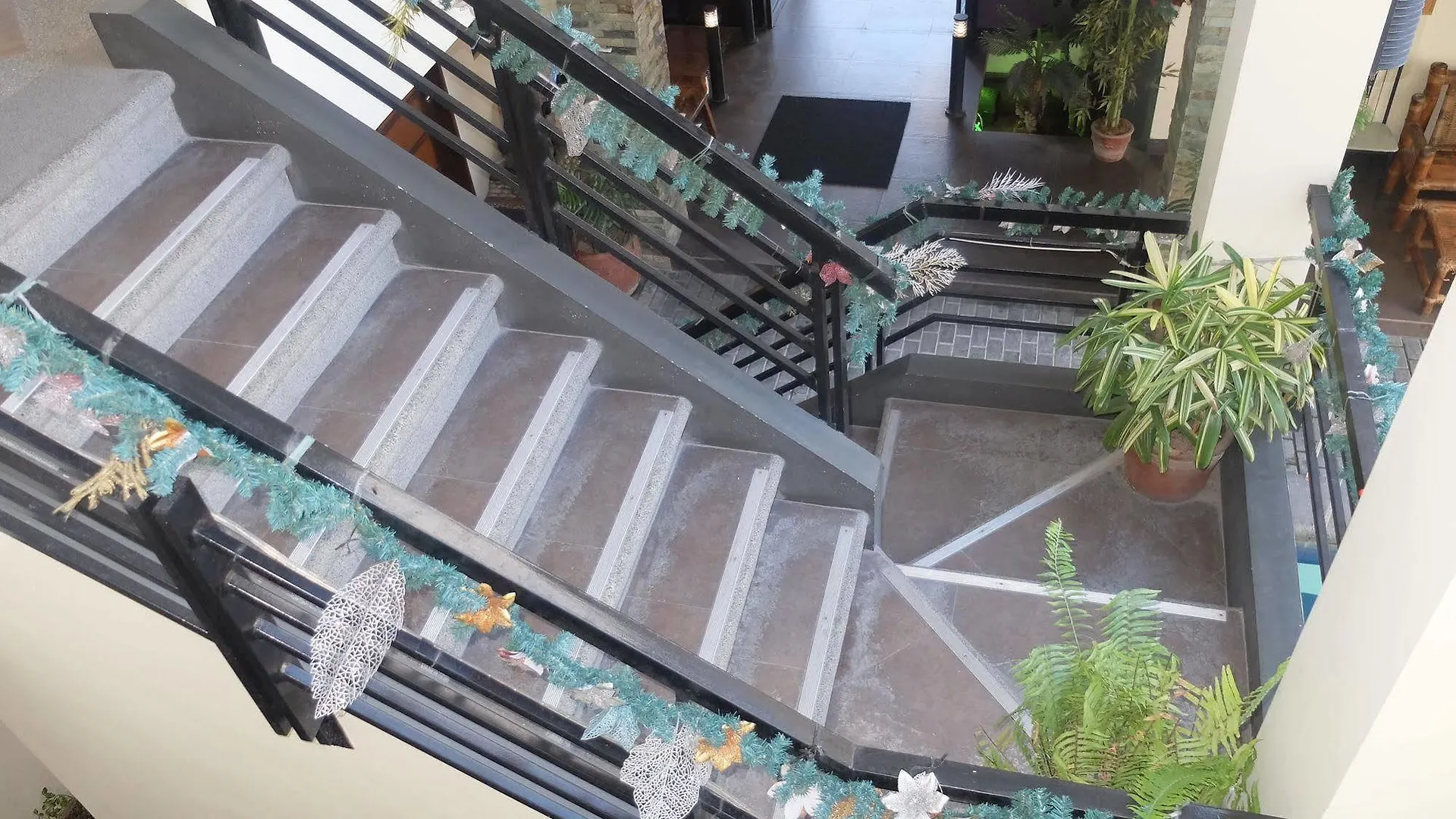 Elyseah Condotel Angeles Hotell