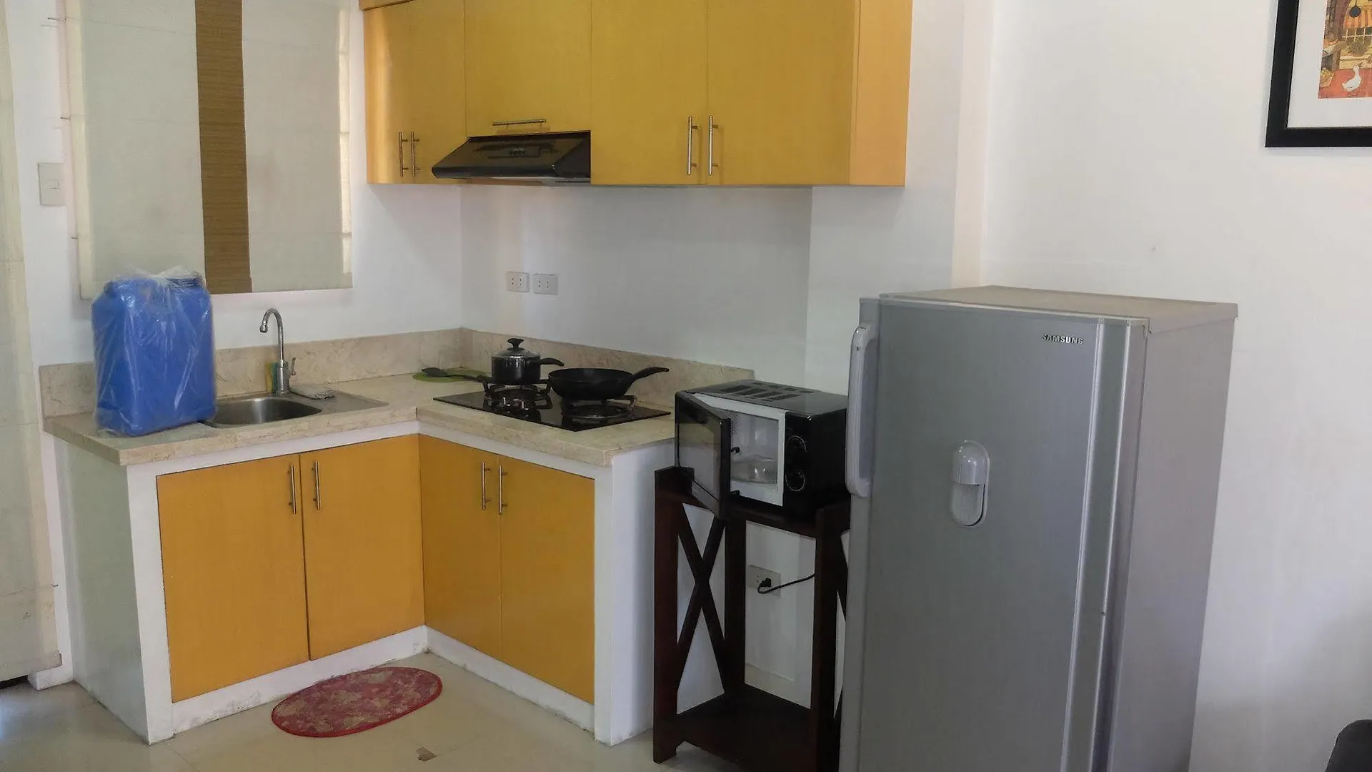 ** Hotell Elyseah Condotel Angeles Filippinerna