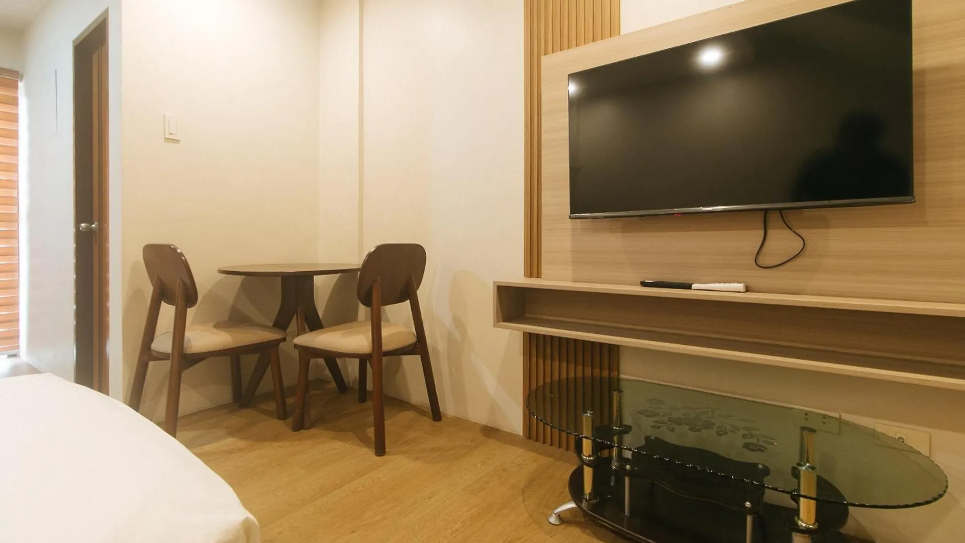 Elyseah Condotel Angeles